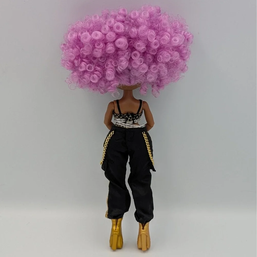 LOL Surprise OMG 24K DJ Winter Disco Fashion Doll Purple Afro Gold Accessories
